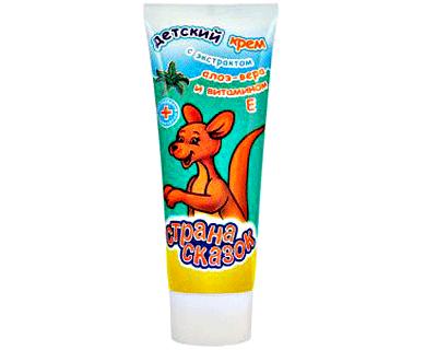 Children Cream "Country Tales" with an extract of aloe vera and vitamin E